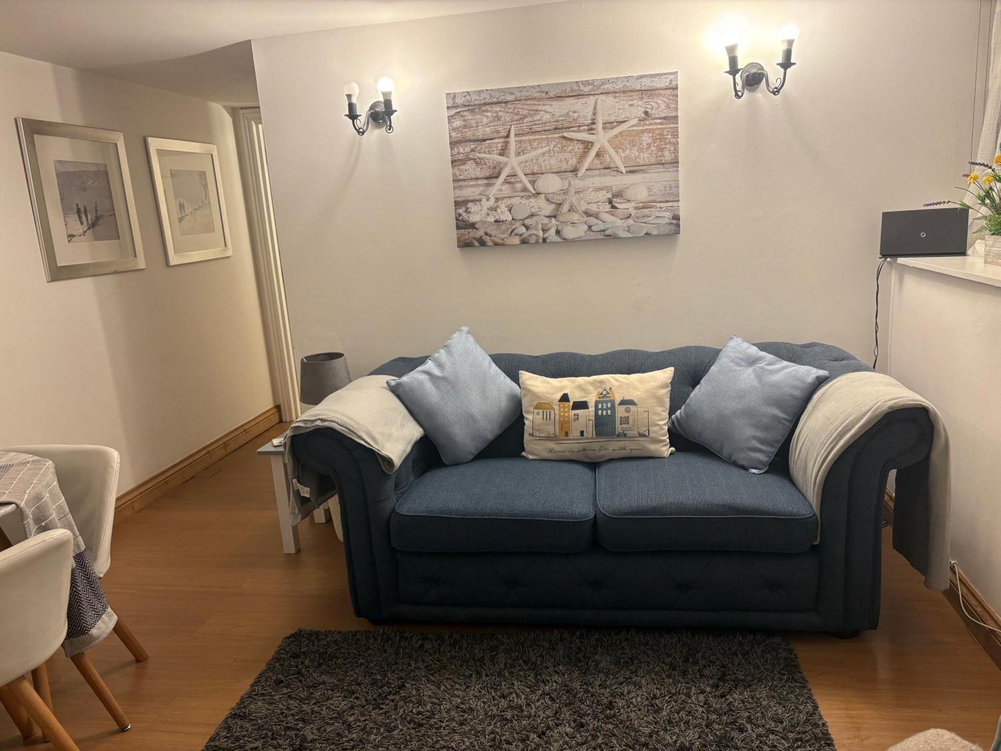 Seaton, Devon, Two Bed Apartment, Just Off The Sea Front. Экстерьер фото